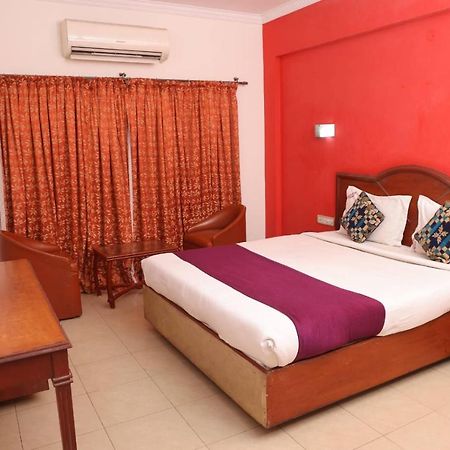Goldmine Hotels Ченнаї Екстер'єр фото